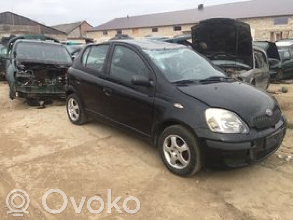 Yaris Yaris