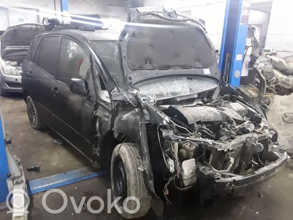Corolla Verso E121 Corolla Verso  1559112240