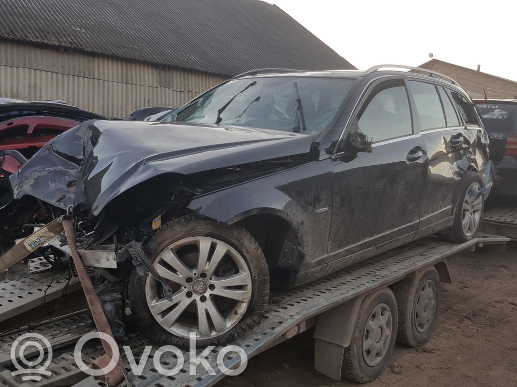 C W204 C-class, AMG (W202, W203, W204, W205, W206)  0061531628
