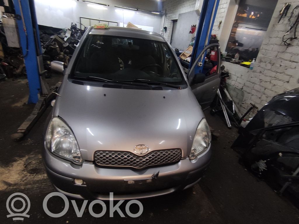 Yaris Yaris  9098004148
