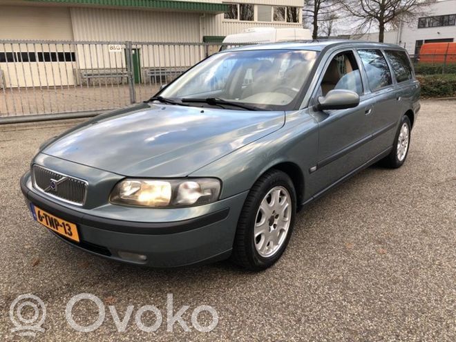 V70 S70, V70, V70 XC  6642