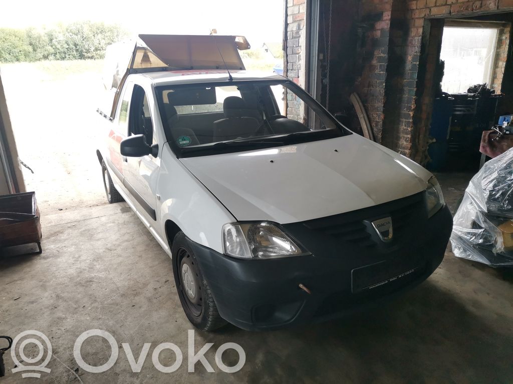 Logan Pick-Up Logan  E30607