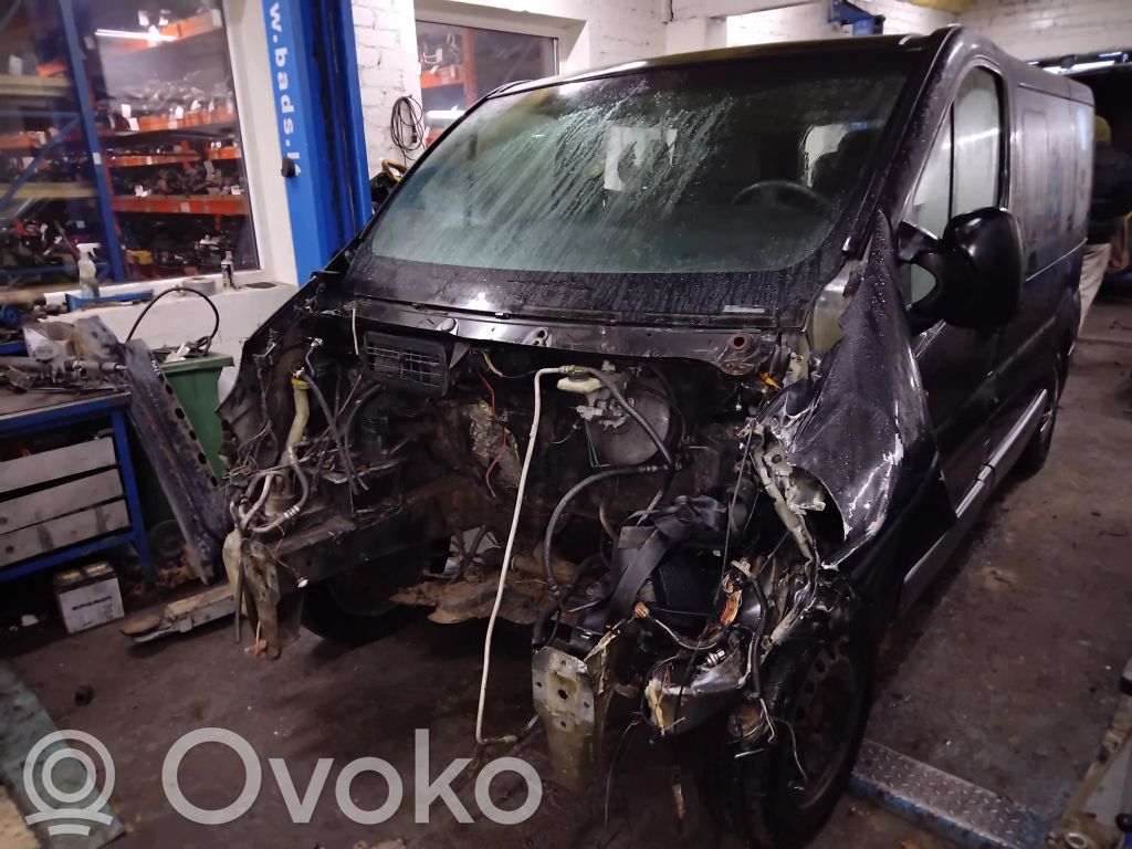 Vivaro Vivaro  7700115833