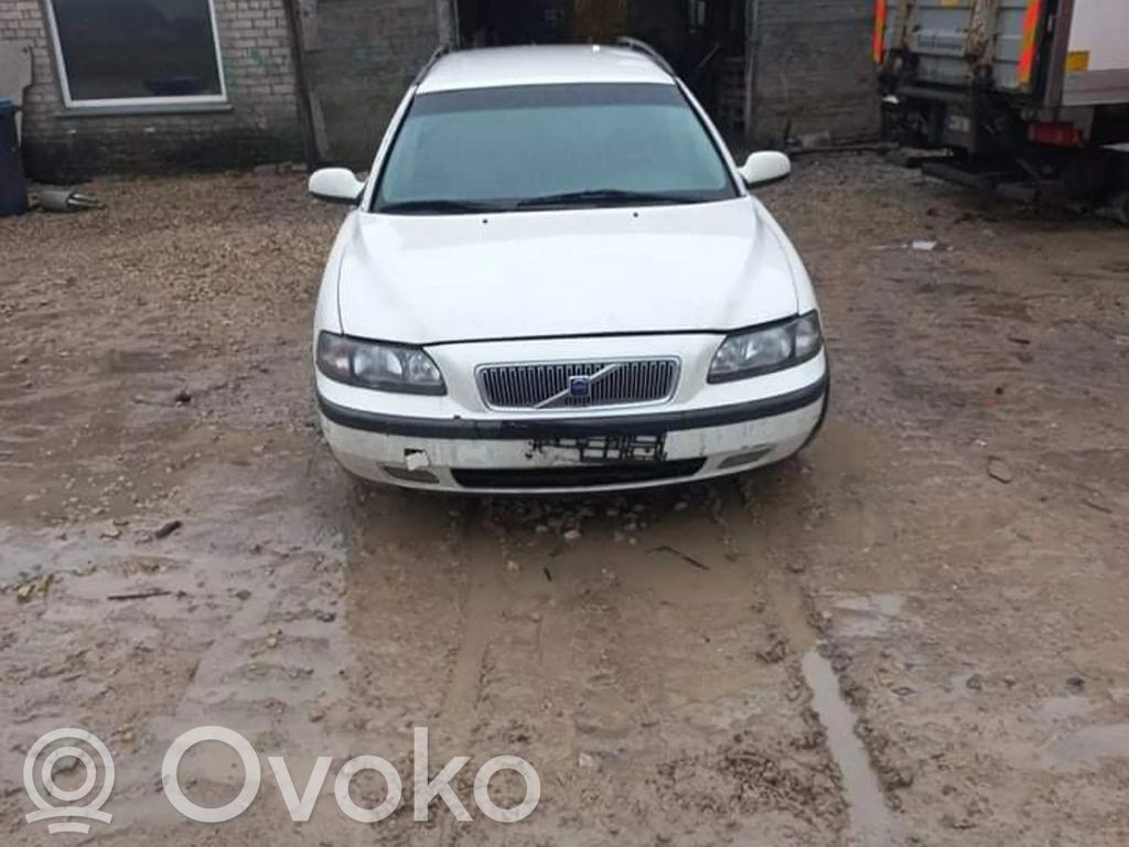 V70 S70, V70, V70 XC  8666599