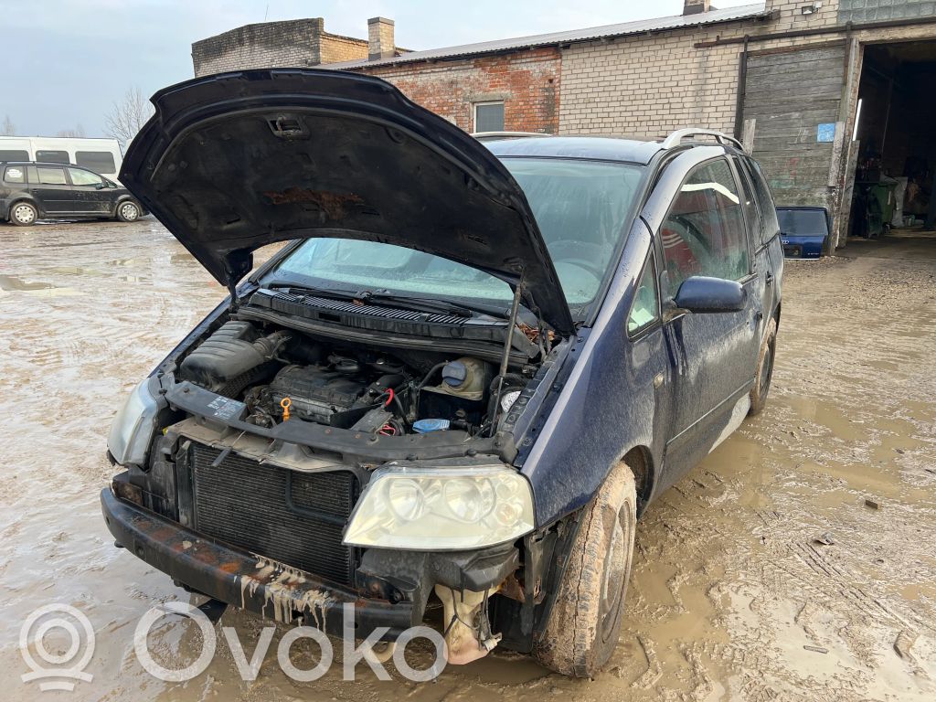 Sharan Sharan  7M3907379B