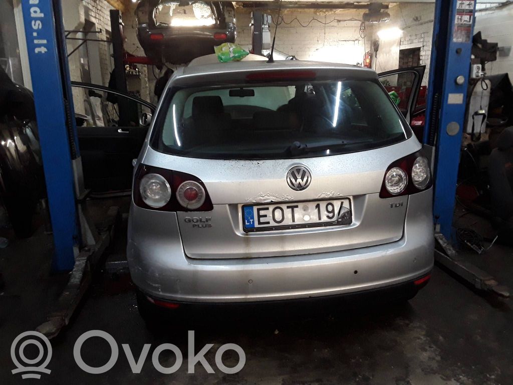 Golf Plus Golf  5M0864207C