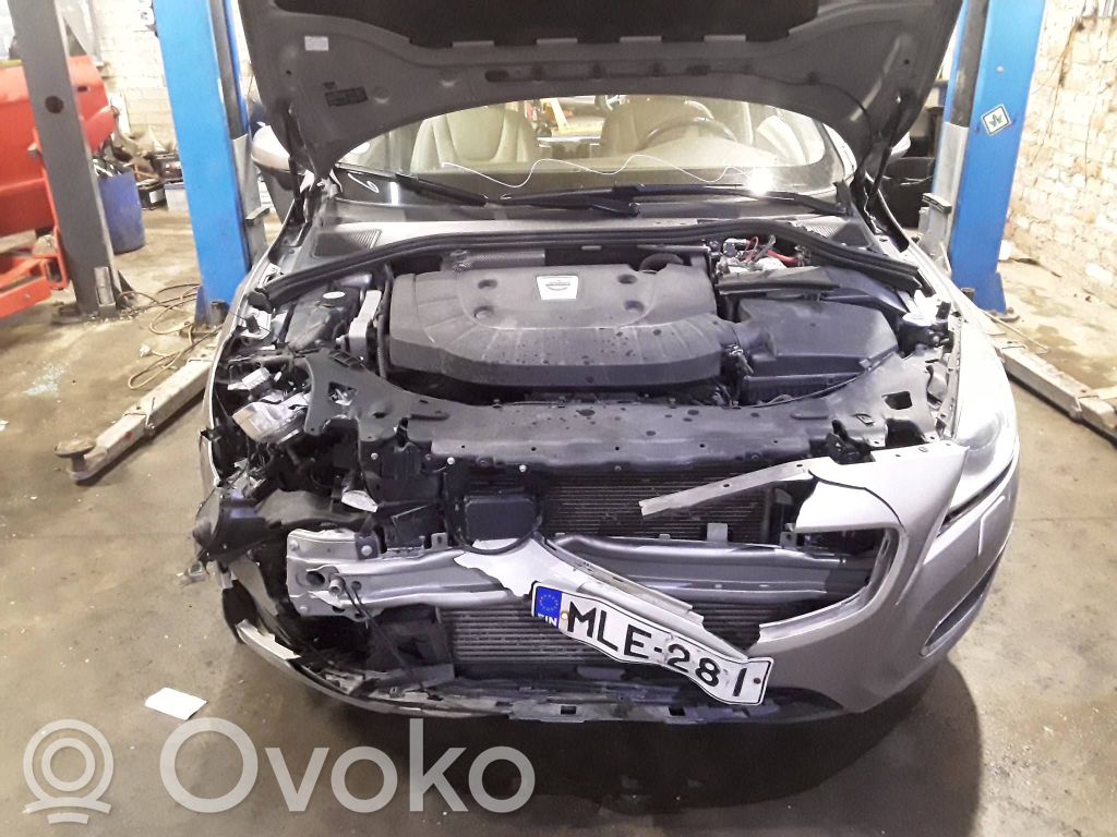 V60 V60, V60 Cross Country