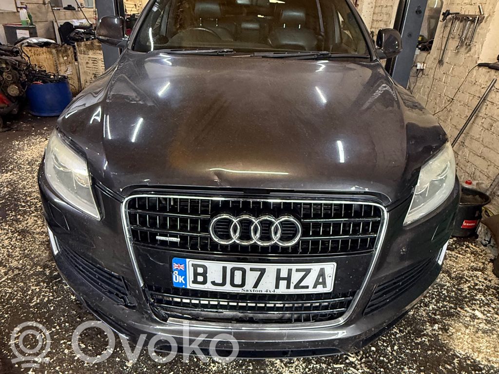 Q7 4L Q7