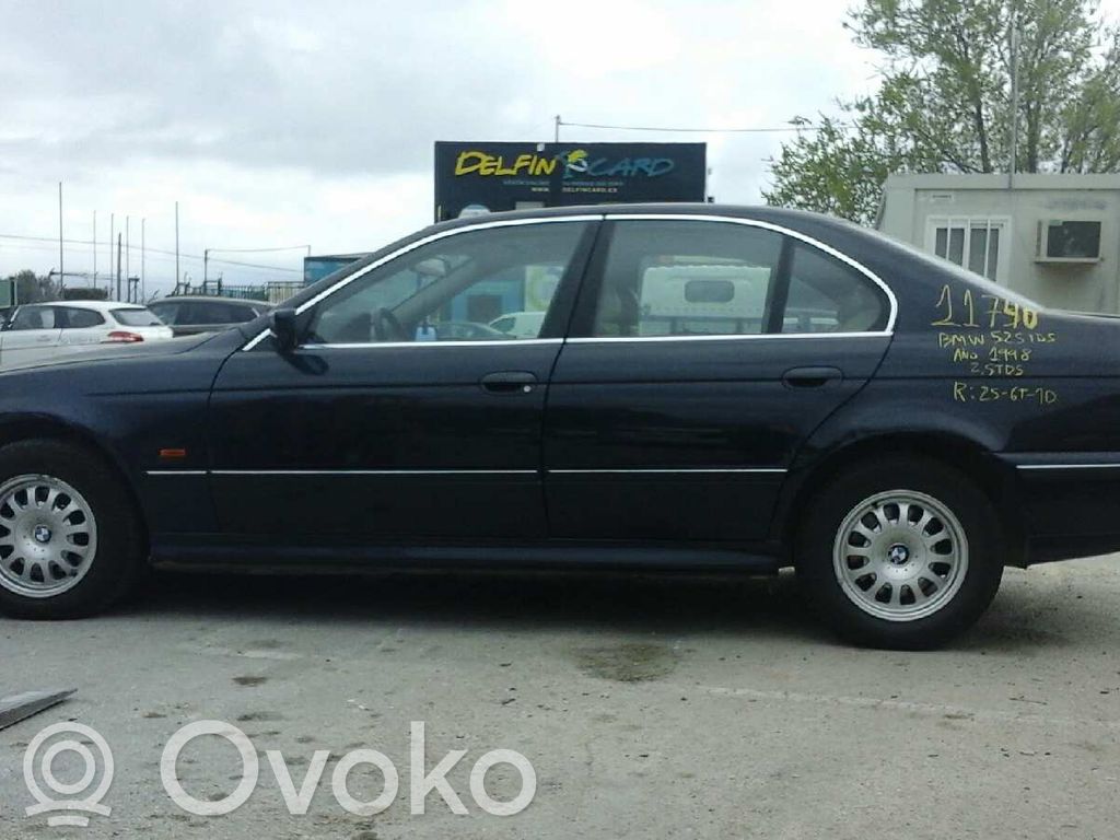 5 E39 Series 5  8352013