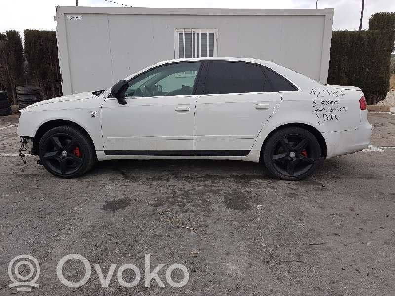Exeo (3R) Exeo  8T0941699M