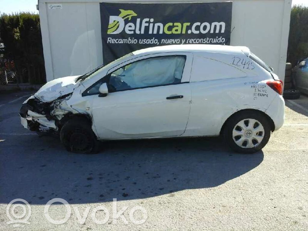 Corsa E Corsa  13470443