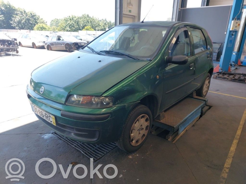 Punto (188) Punto