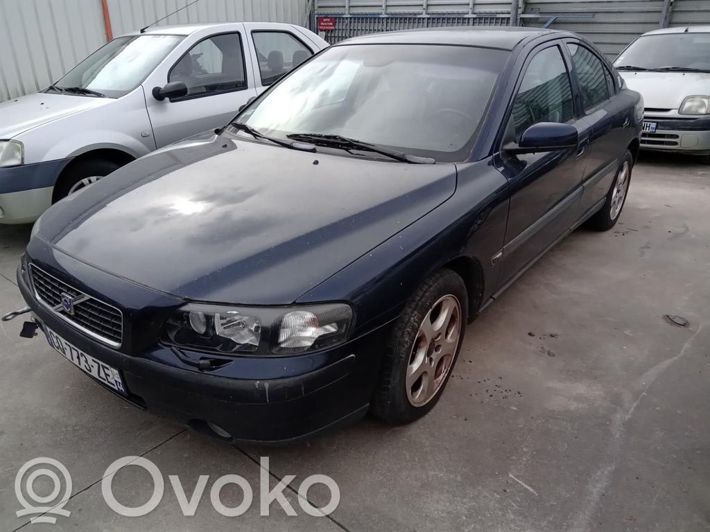S60 S60  39961327