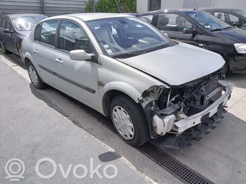 Megane II Megane  8200667618