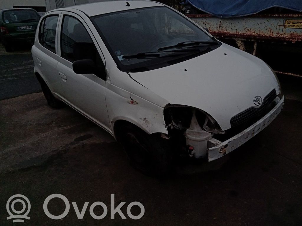 Yaris Yaris  270600J040
