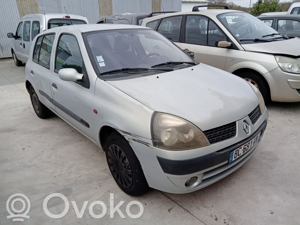 Clio II Clio  8200634256