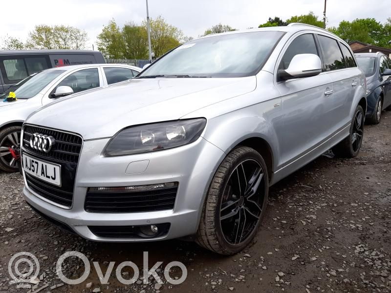 Q7 4L Q7  602967