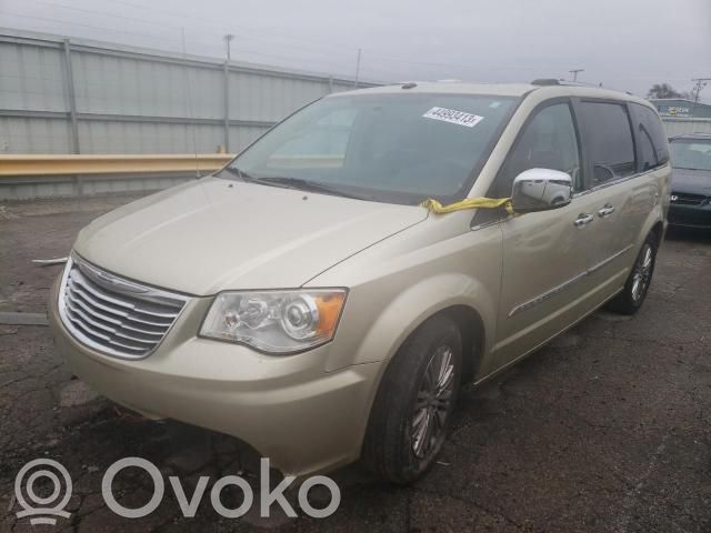 Town & Country V Town & Country  05113707AB