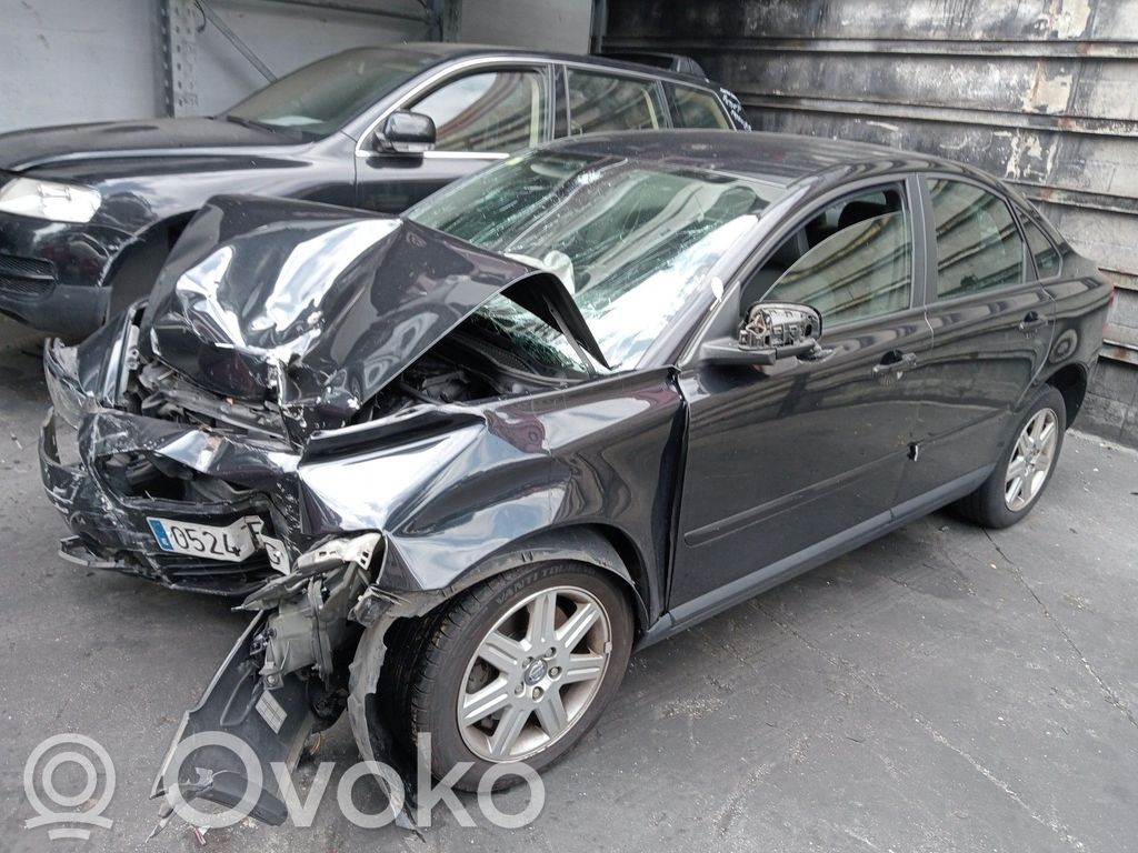 S40, V40 S40, V40
