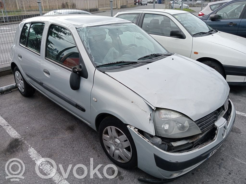 Clio II Clio  8200331477