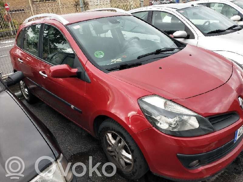 Clio III Clio  D4FH784