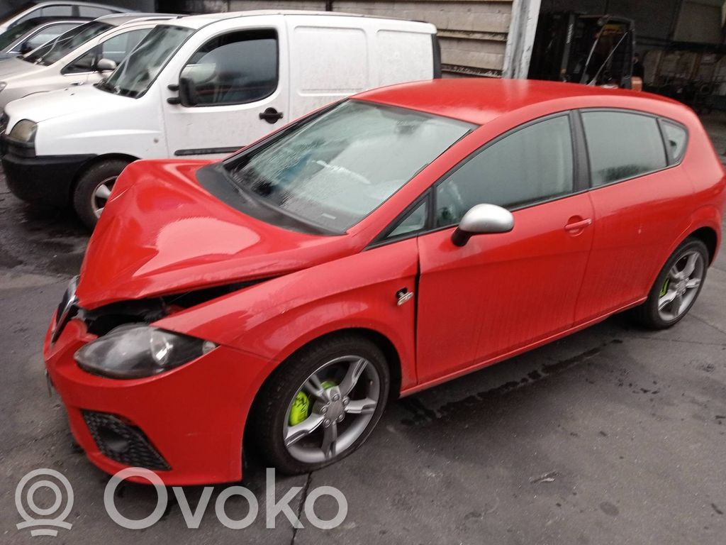 Leon (1M) Leon  0261S02476