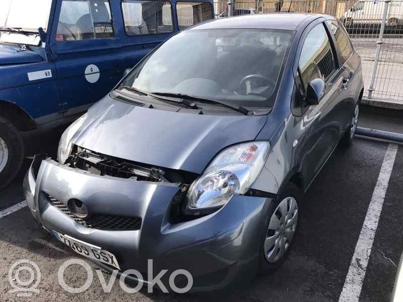 Yaris Yaris