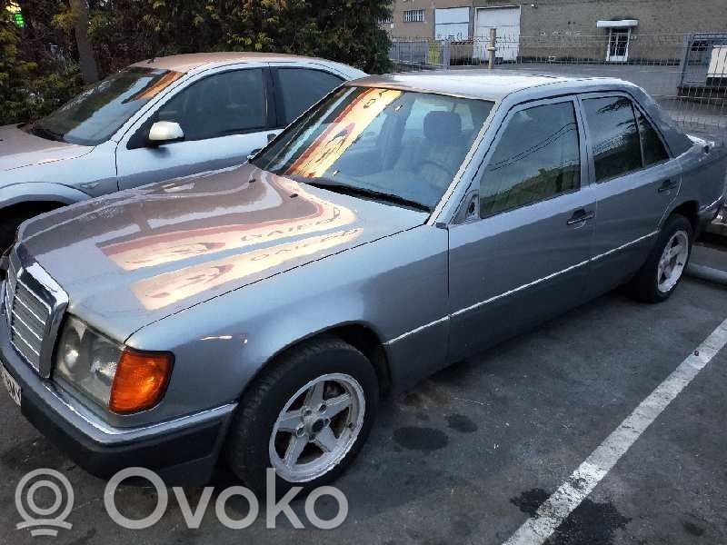 E W124 E-class, AMG (W124, W210, W211, W212, W213, C207, W238)  0281001142