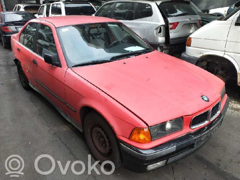 3 E30 Series 3  2542125
