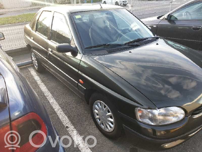 Escort Escort  95AB10849