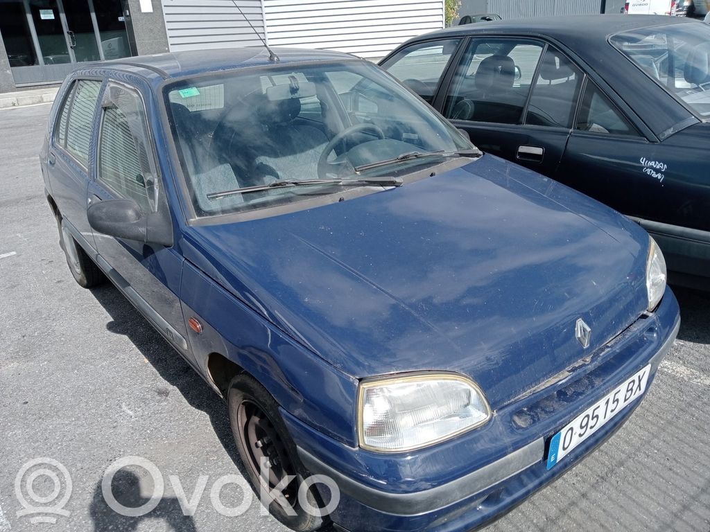 Clio I Clio  2542223A