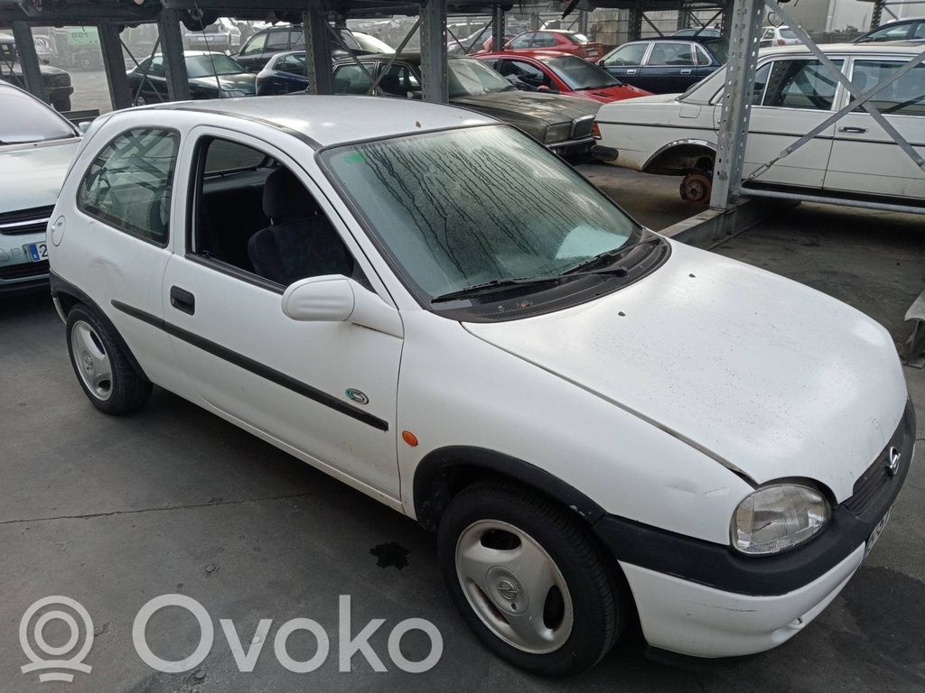 Corsa B Corsa  39084530
