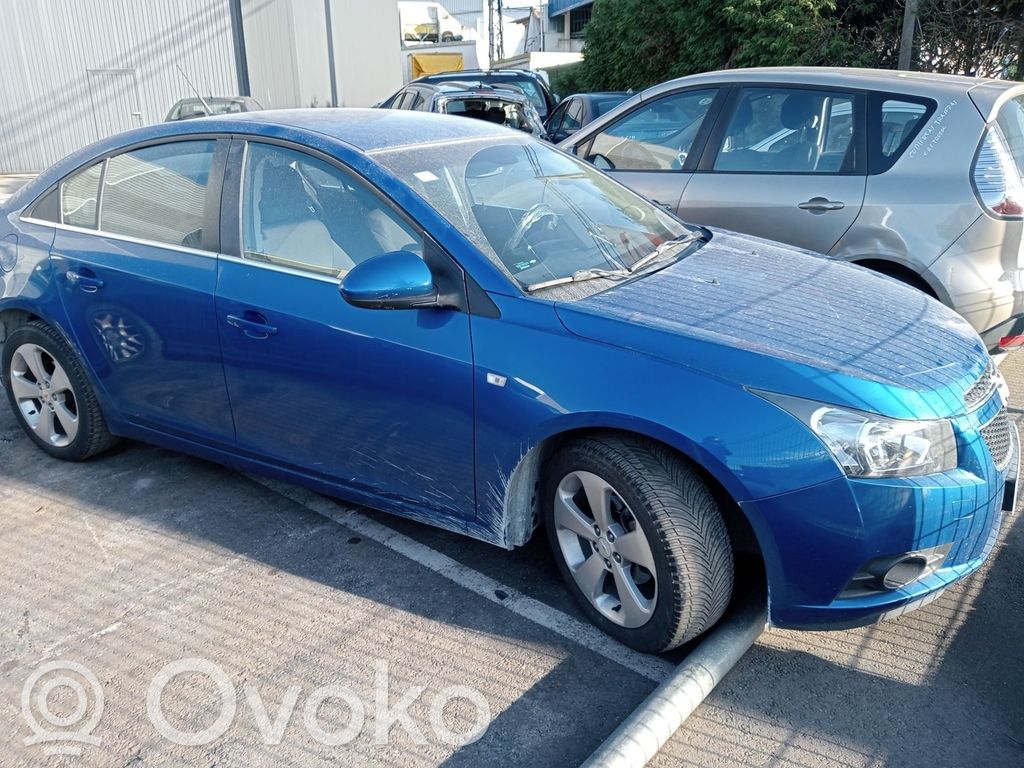 Cruze Cruze  25186182