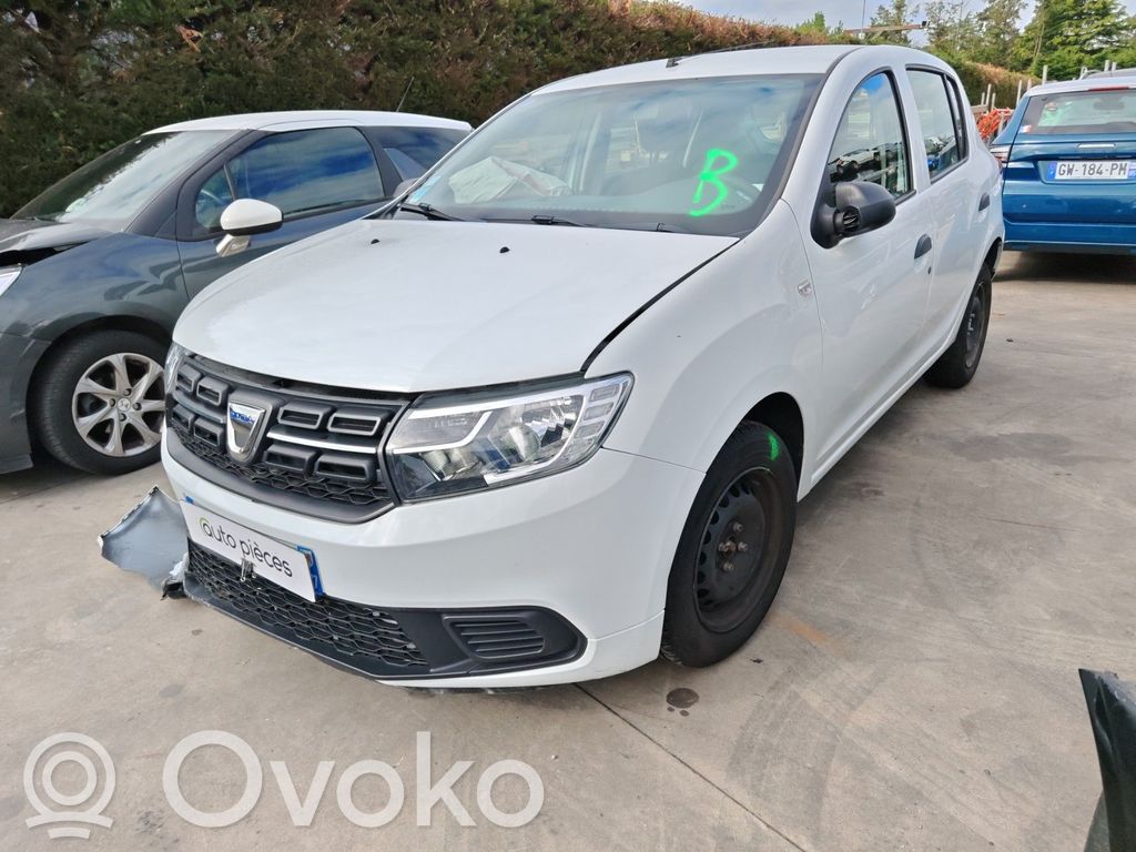 Sandero Sandero, Sandero Stepway