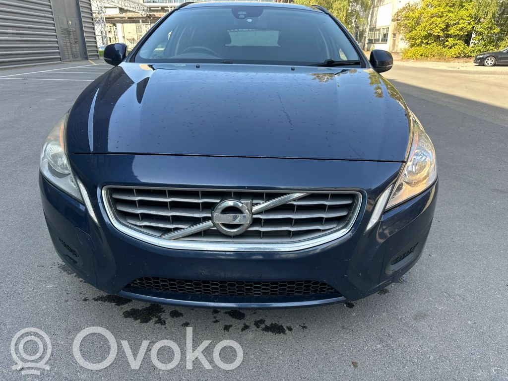 V60 V60, V60 Cross Country  31334345
