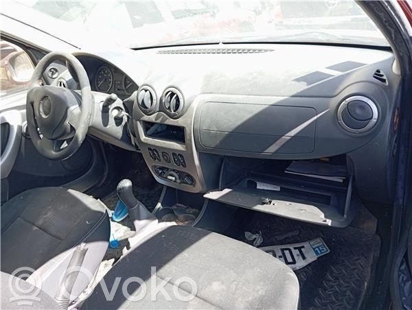 Sandero Sandero, Sandero Stepway  0501851