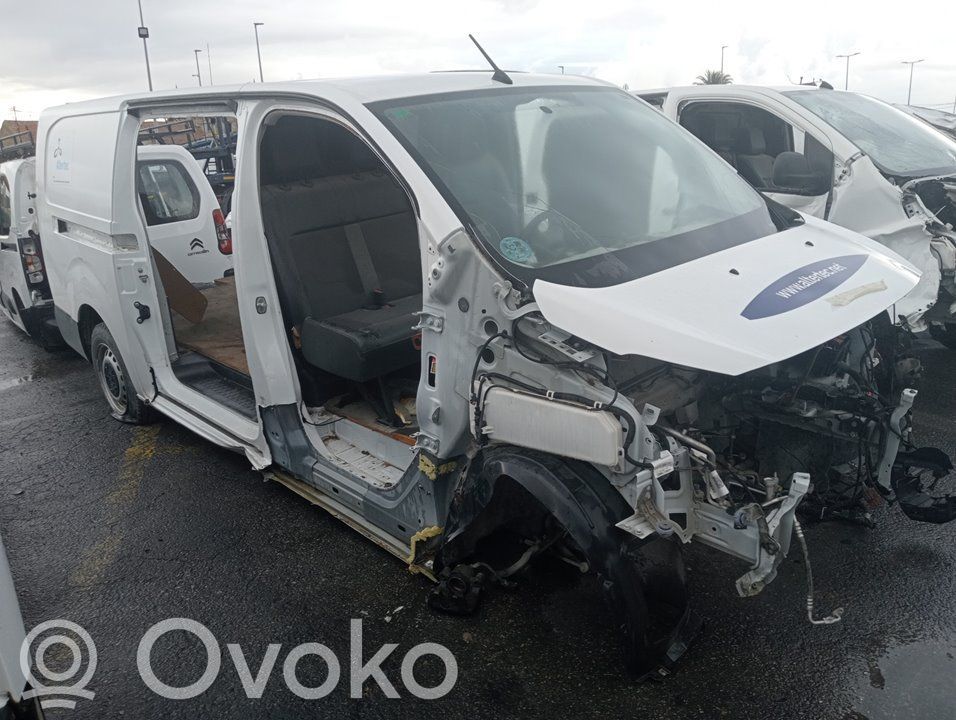 Vivaro Vivaro  9813692680