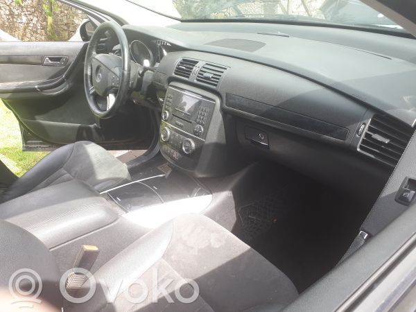 R W251 R-class, AMG (W251)