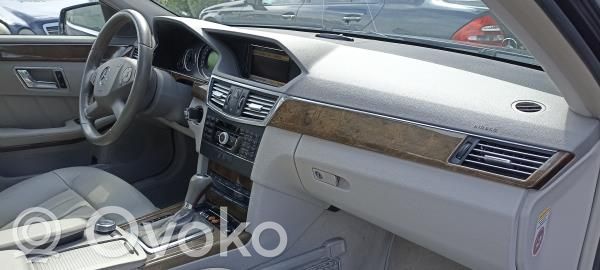 E W212 E-class, AMG (W124, W210, W211, W212, W213, C207, W238)