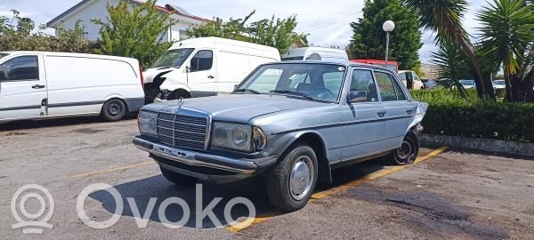 W123 W123 C123
