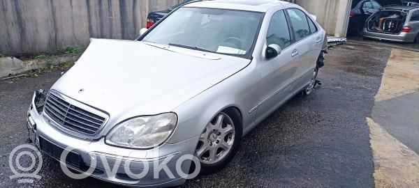 S W220 S-class, AMG (W126, W140, W220, W221, W222)