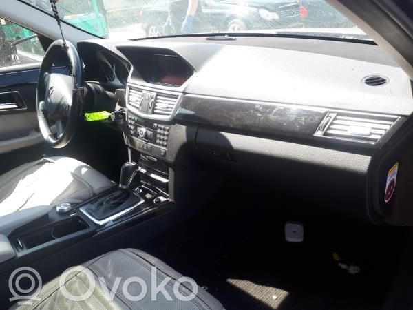 E W212 E-class, AMG (W124, W210, W211, W212, W213, C207, W238)