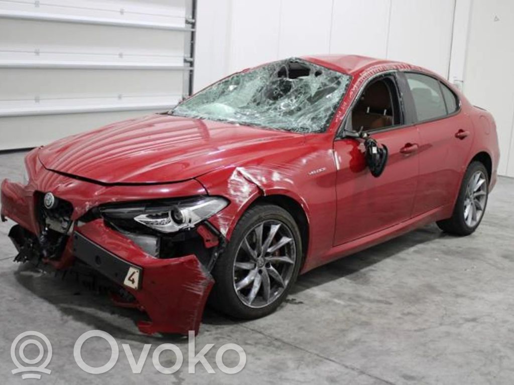 Giulia Giulia  505366820