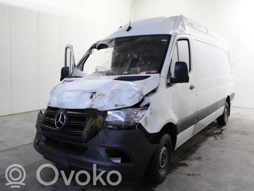 PACOL Winddeflector voor o.a. Mercedes-Benz - MER-CP-016R