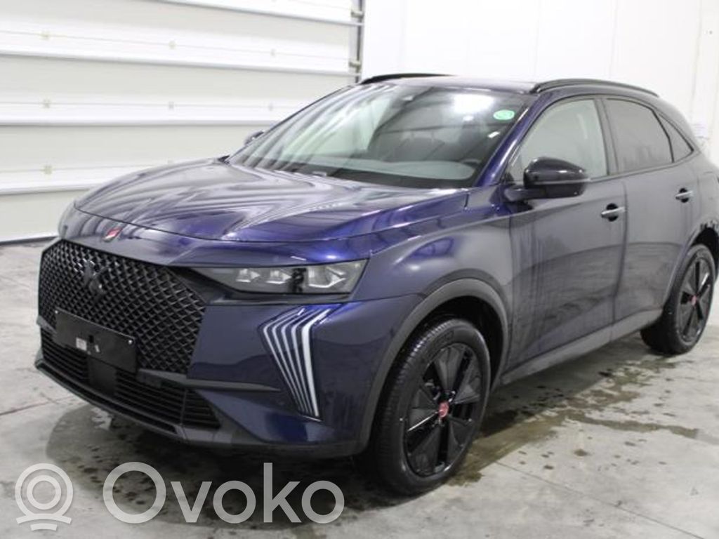 DS7 Crossback DS7 Crossback  9822200280