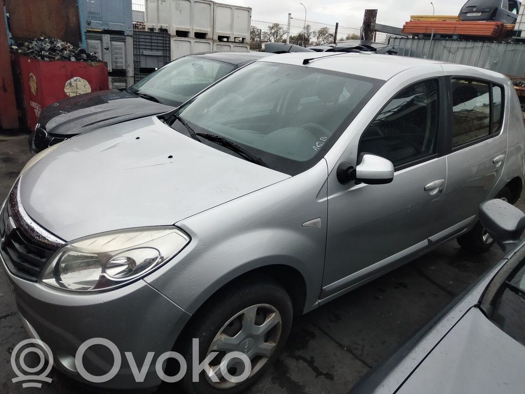 Sandero Sandero, Sandero Stepway
