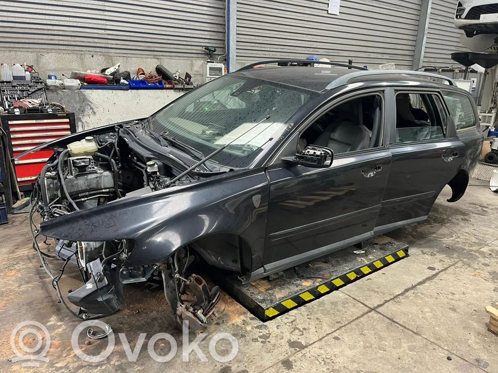 V50 V50