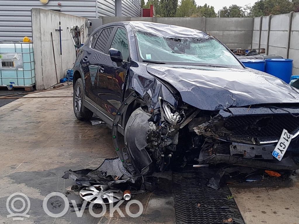 CX-5 II CX-5  SH1B18400