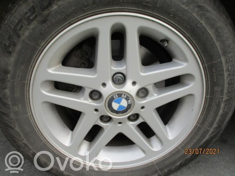 3 E46 Series 3  63126902745