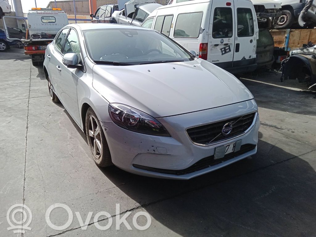 V40 S40, V40  31285399
